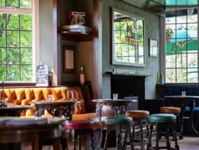 130-132 Hersham Rd, Walton On Thames en alquiler Foto del interior- Imagen 1 de 3