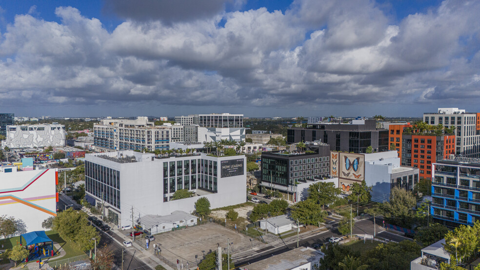 127 NW 27th St, Miami, FL en alquiler - Foto del edificio - Imagen 3 de 21