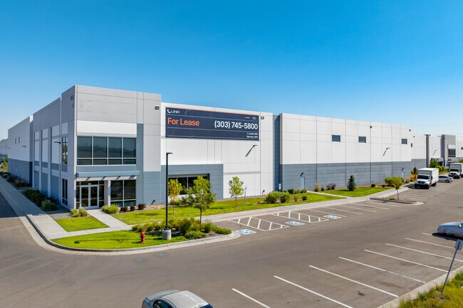 Más detalles de 7450 Clayton St, Denver, CO - Nave en alquiler