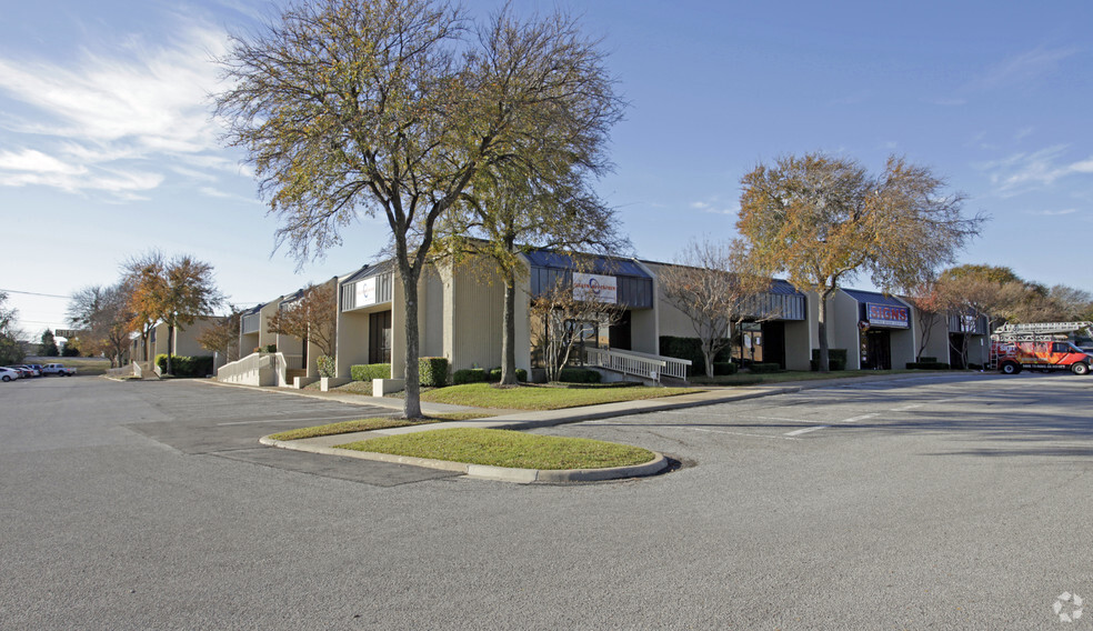 2500 E Randol Mill Rd, Arlington, TX en alquiler - Foto del edificio - Imagen 3 de 3