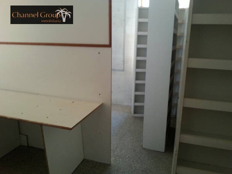 Local en Elche, Alicante en alquiler - Foto del edificio - Imagen 2 de 4