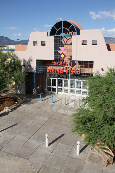 2200 El Mercado Loop, Sierra Vista, AZ en alquiler - Foto del edificio - Imagen 3 de 4