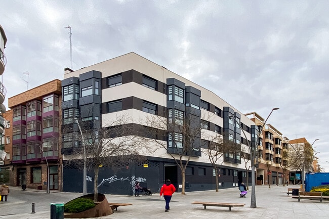 Más detalles de Plaza Fraguas, 3, Alcorcón - Edificio residencial​ en venta