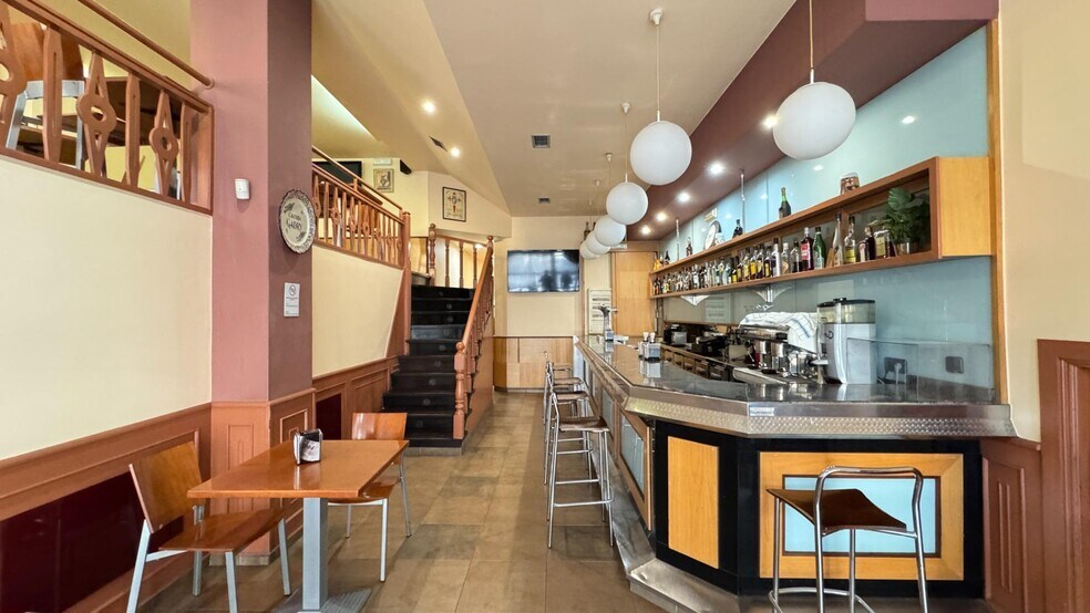 Local en Vigo, Pontevedra en venta - Foto del interior - Imagen 3 de 28
