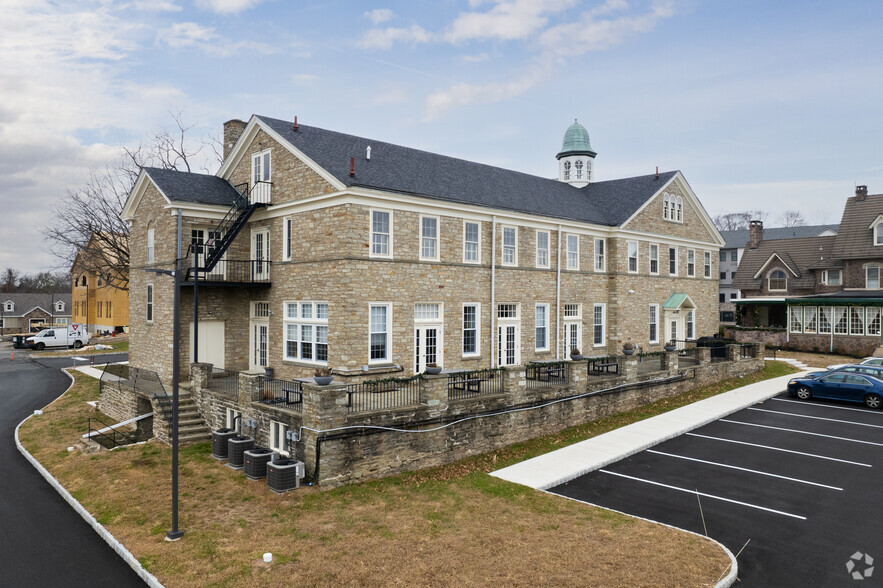 601 New Britain Rd, Doylestown, PA en alquiler - Foto del edificio - Imagen 2 de 6