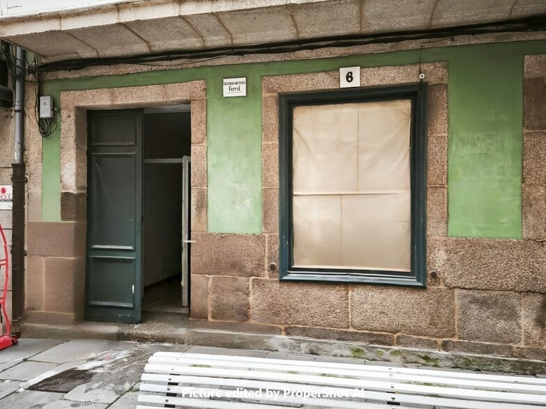 Local en Ferrol en venta - Foto del edificio - Imagen 1 de 16