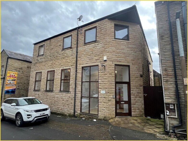 2 Common Rd, Huddersfield en alquiler - Foto principal - Imagen 1 de 1