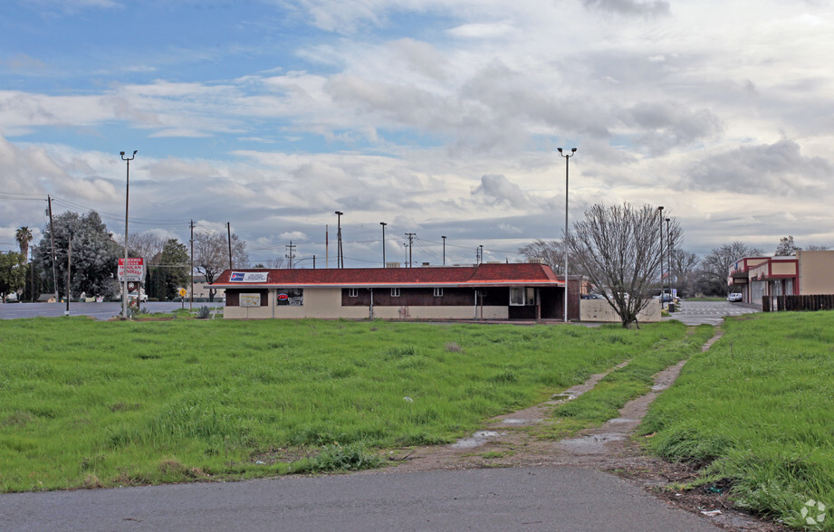 1450 N Beale Rd, Marysville, CA en venta - Foto del edificio - Imagen 1 de 56