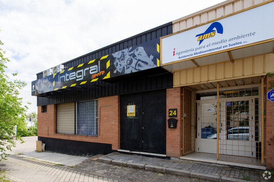 Calle Herrerías, 24, Tres Cantos, Madrid en alquiler - Foto del edificio - Imagen 1 de 11