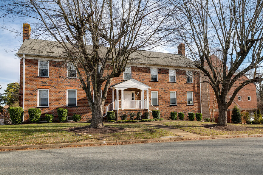 7300 Hanover Green Dr, Mechanicsville, VA en venta - Foto del edificio - Imagen 3 de 22