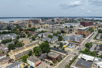 1020 Regent St, Madison, WI - vista aérea  vista de mapa - Image1