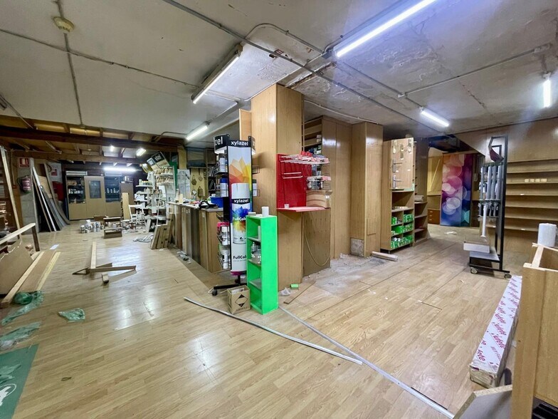 Local en Alicante, Alicante en venta - Foto del edificio - Imagen 3 de 20