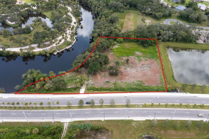 2221 W Midway Rd, Fort Pierce, FL en venta - Foto del edificio - Imagen 2 de 16