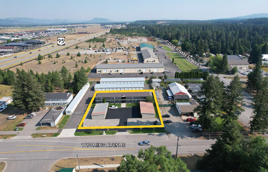 91 W Wyoming Ave, Hayden, ID en venta - Foto del edificio - Imagen 2 de 5