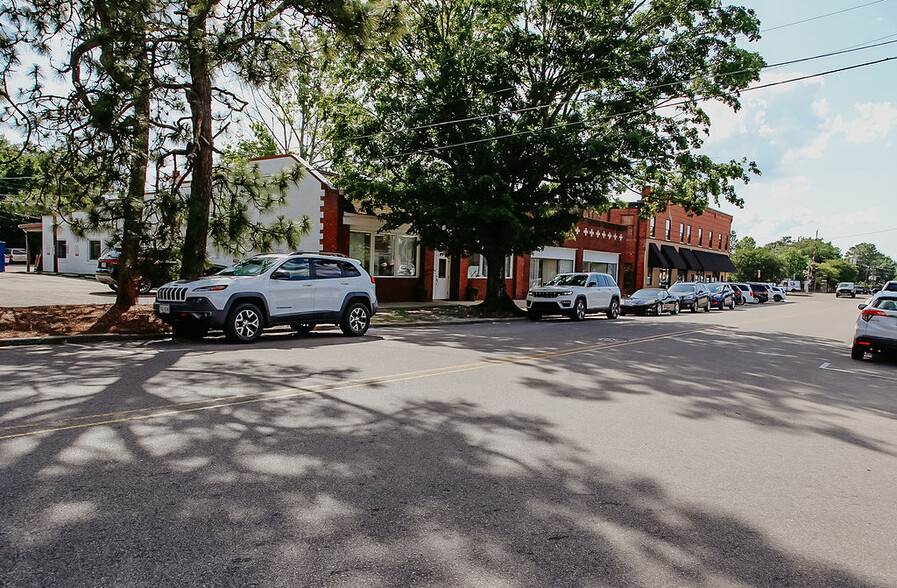 150 E Connecticut Ave, Southern Pines, NC en alquiler - Foto del edificio - Imagen 3 de 12