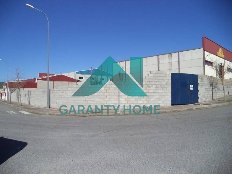 Terreno en Malpartida de Cáceres, Cáceres en venta Foto principal- Imagen 1 de 8