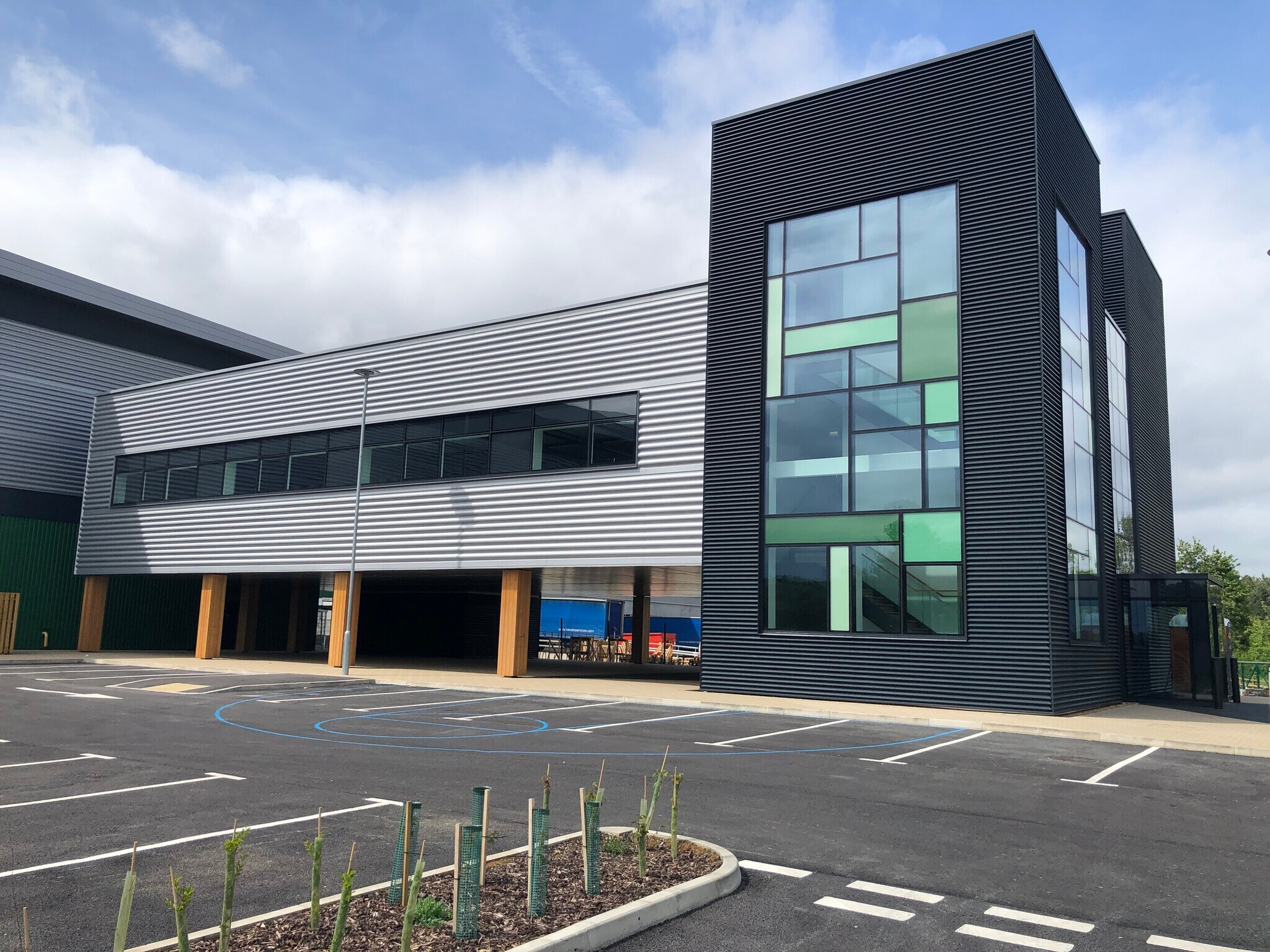 The Midway, Milton Keynes en alquiler Foto del edificio- Imagen 1 de 15