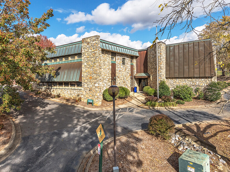 7 Orchard St, Asheville, NC en alquiler - Foto del edificio - Imagen 2 de 12