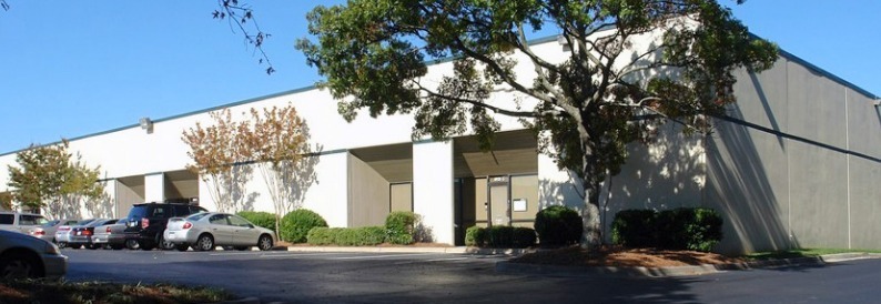 6950 Peachtree Industrial Blvd, Peachtree Corners, GA en alquiler Foto del edificio- Imagen 1 de 16