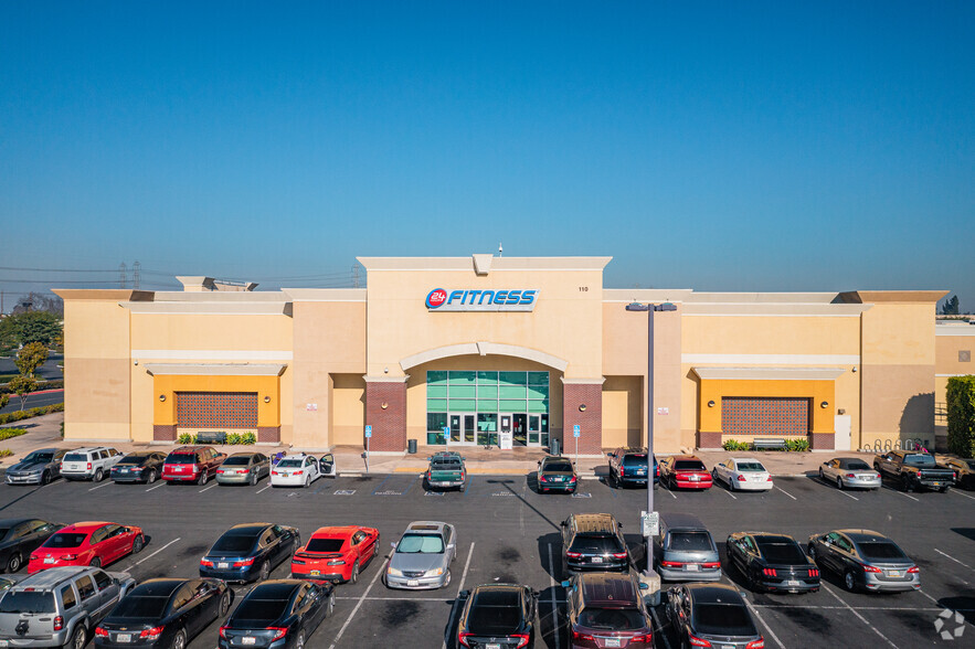 200-208 Towne Center Dr, Compton, CA en alquiler - Foto del edificio - Imagen 3 de 8