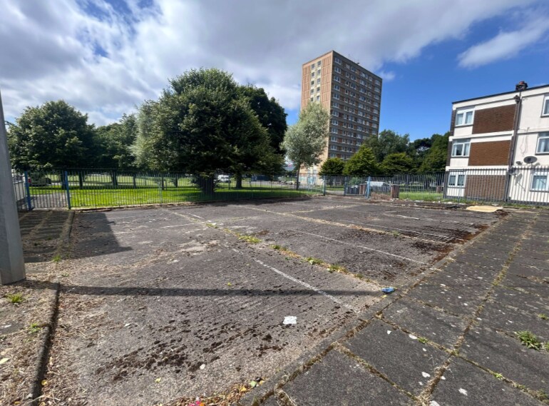 331 Cregagh Rd, Belfast en venta - Foto del edificio - Imagen 2 de 6