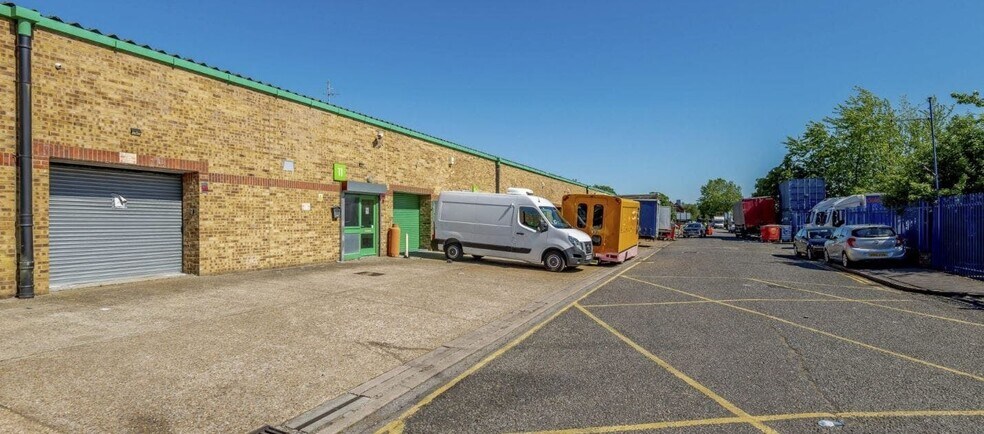 Lea Bridge Rd, London en alquiler - Foto del edificio - Imagen 3 de 3