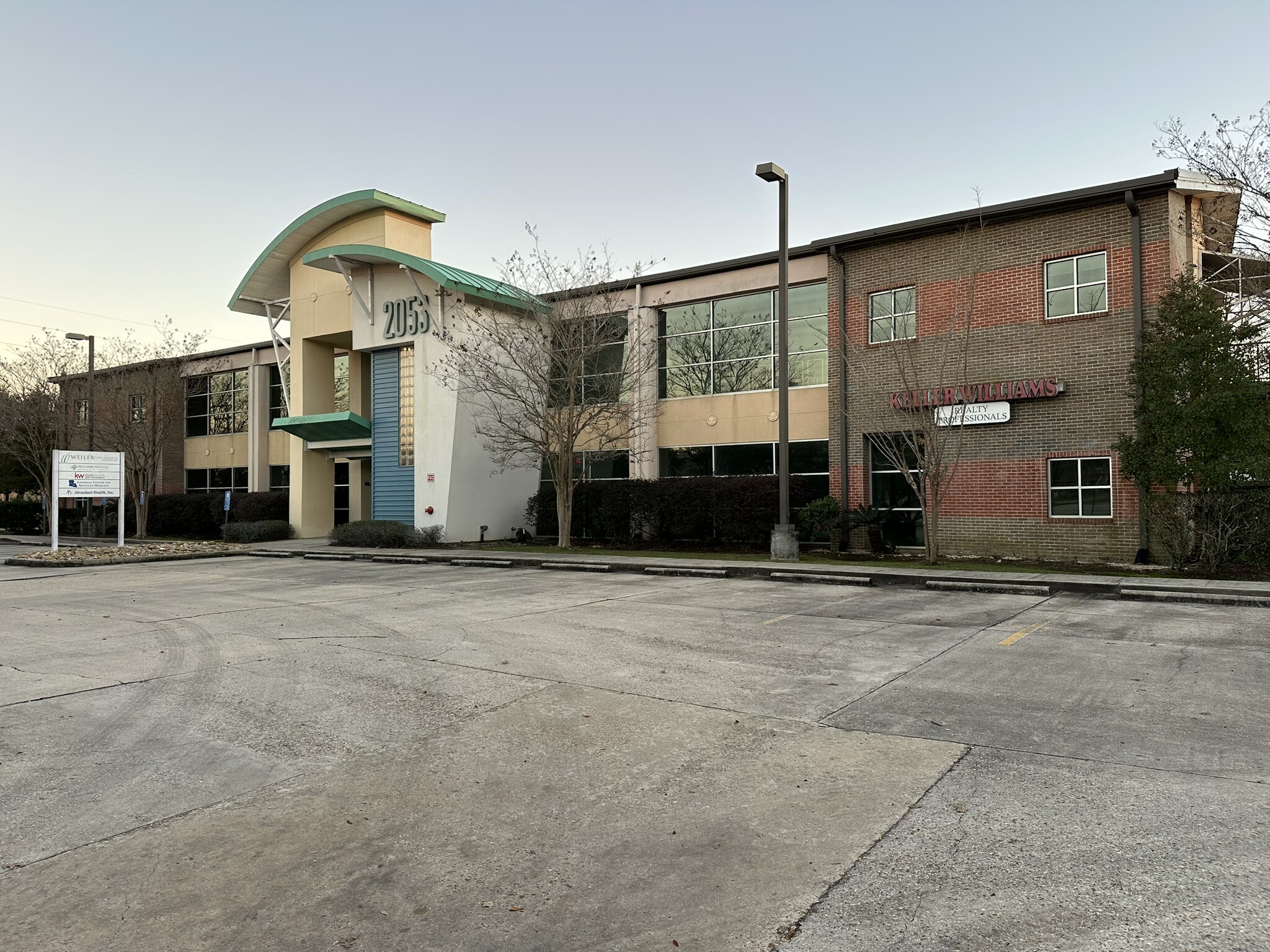 2053 Gause Blvd E, Slidell, LA en alquiler Foto del edificio- Imagen 1 de 20