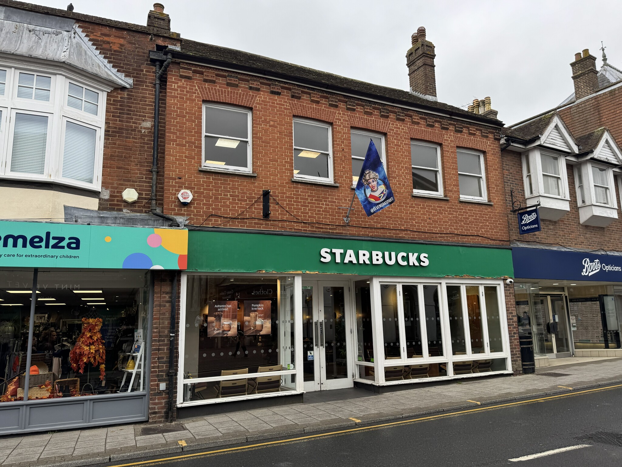 112 High St, Sevenoaks en alquiler Foto del edificio- Imagen 1 de 2