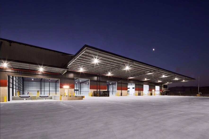373 Horsley Rd, Milperra en alquiler - Foto del edificio - Imagen 1 de 4