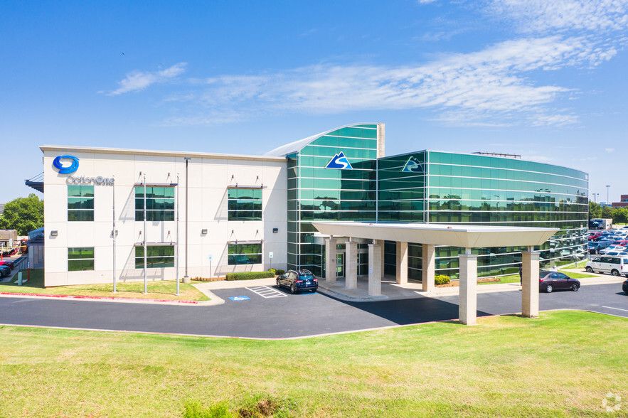 14000 N Portland Ave, Oklahoma City, OK en alquiler - Foto del edificio - Imagen 1 de 7