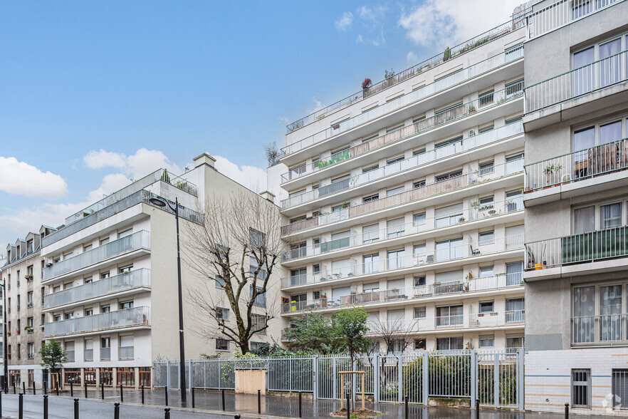 Edificio residencial en Paris en venta - Foto del edificio - Imagen 3 de 5