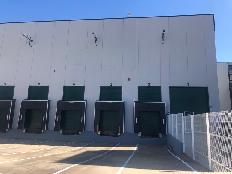 Carrer Mas de Porchinos, 3, Riba-roja de Túria, Valencia en alquiler - Foto principal - Imagen 3 de 23