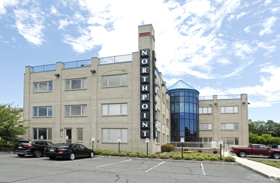 176 US Highway 9, Englishtown, NJ en alquiler - Foto del edificio - Imagen 2 de 31