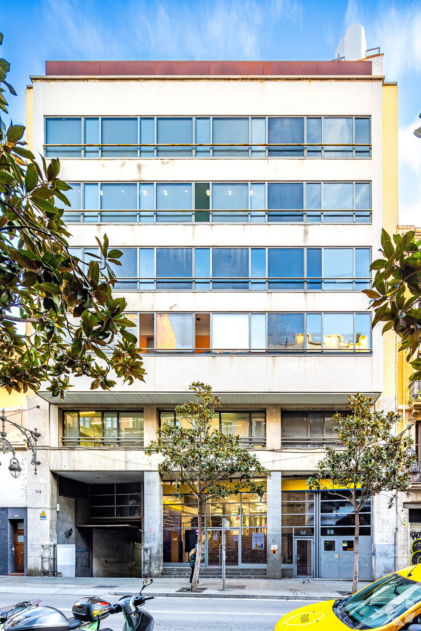 Carrer Gran de Gràcia, 118, Barcelona, Barcelona en venta Foto principal- Imagen 1 de 1