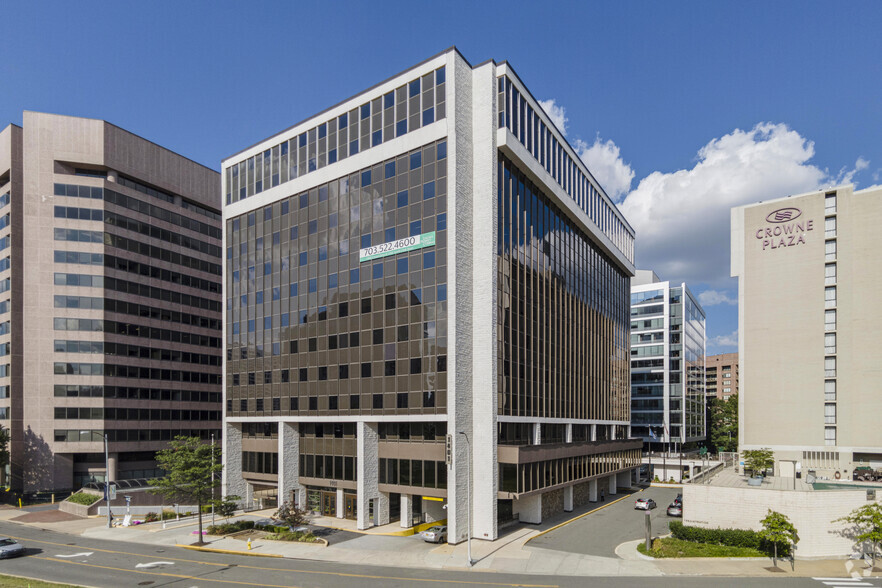 1401 S Clark St, Arlington, VA en alquiler - Foto del edificio - Imagen 1 de 6