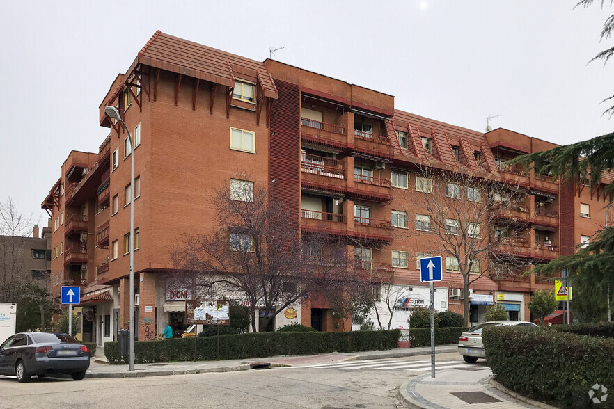 Calle Calderón, Madrid, Madrid en venta - Foto del edificio - Imagen 3 de 3