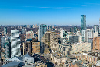 150 Bloor St W, Toronto, ON - VISTA AÉREA  vista de mapa