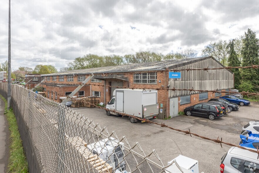 10 Tower Ln, Warmley en alquiler - Foto del edificio - Imagen 2 de 2