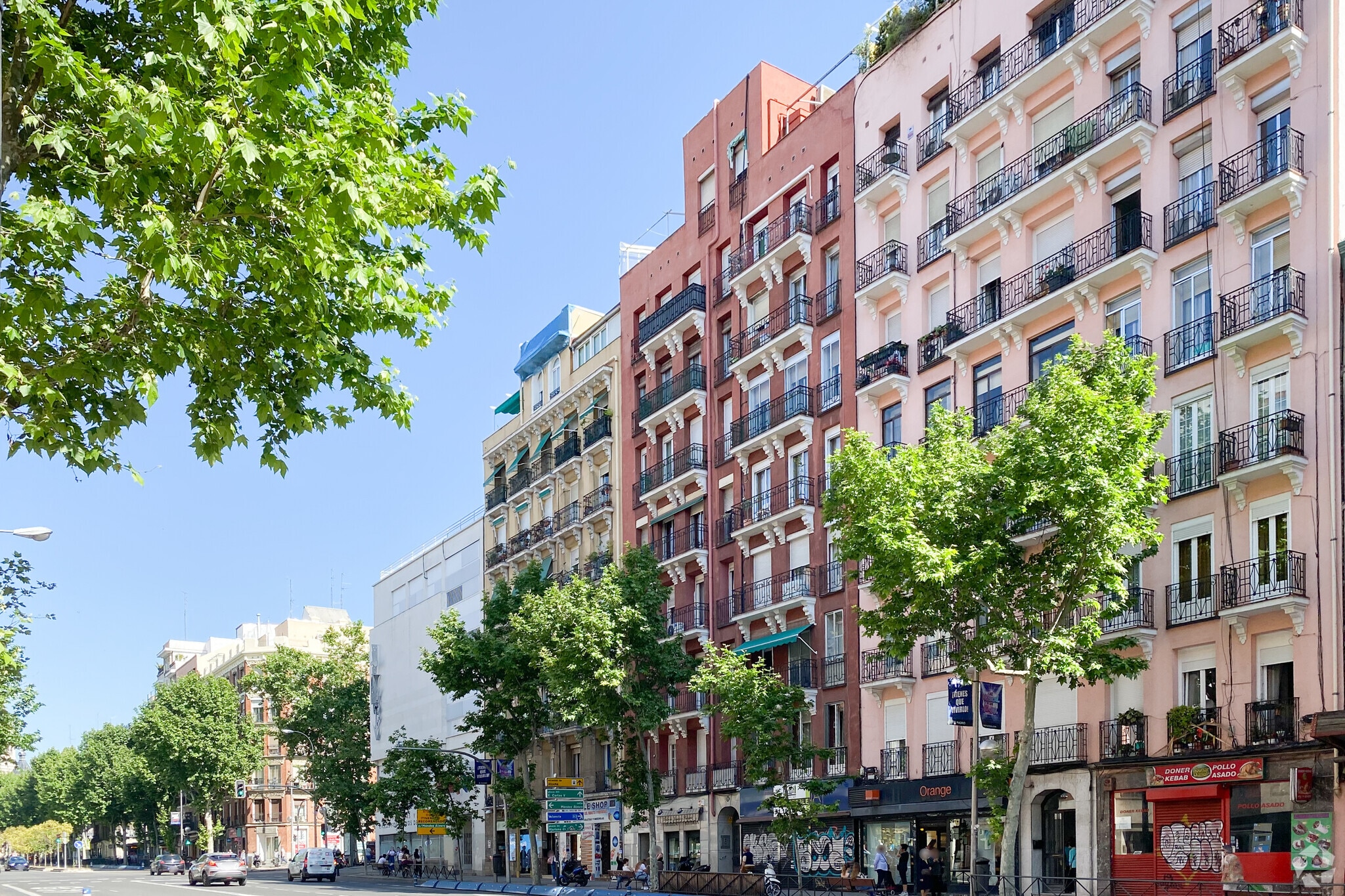 Avenida de la Ciudad de Barcelona, Madrid, Madrid en venta Foto principal- Imagen 1 de 3