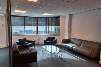 91-99 High St, Banstead en alquiler Foto del interior- Imagen 2 de 4