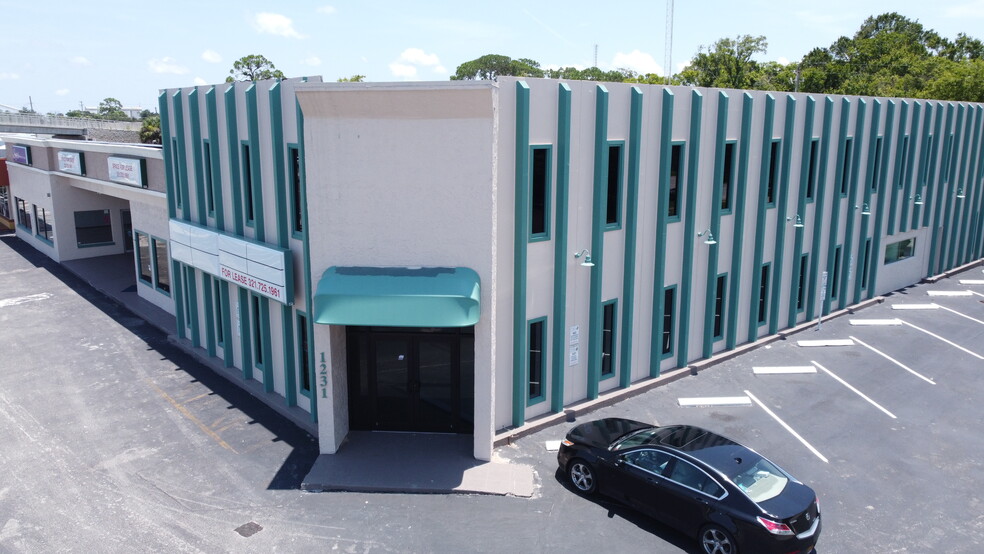 1225-1231 Garden St, Titusville, FL en venta - Foto del edificio - Imagen 2 de 6