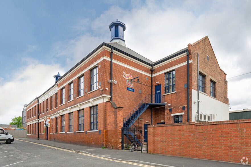 Dorking Rd, Nottingham en venta - Foto del edificio - Imagen 2 de 2