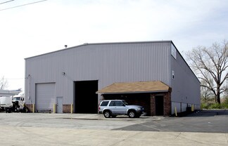 Más detalles de 3 Industrial Ln, Florissant, MO - Nave en venta