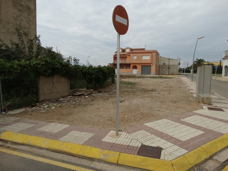 Avinguda de la Generalitat, 26A, L'Aldea, Tarragona en venta - Foto del edificio - Imagen 2 de 3
