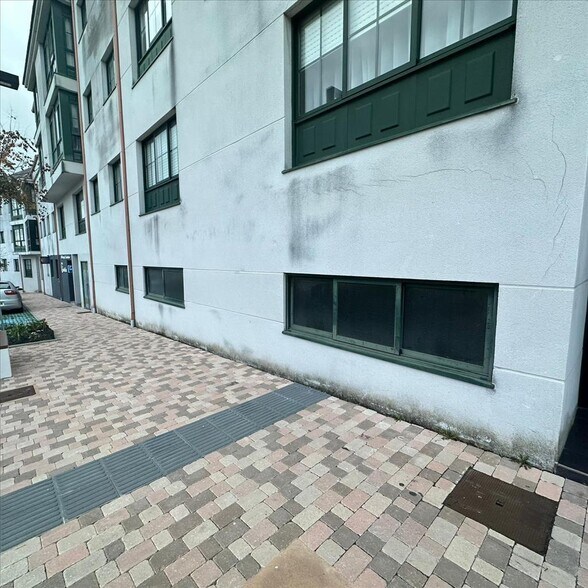 Local en Vilalba en venta - Foto del edificio - Imagen 2 de 16