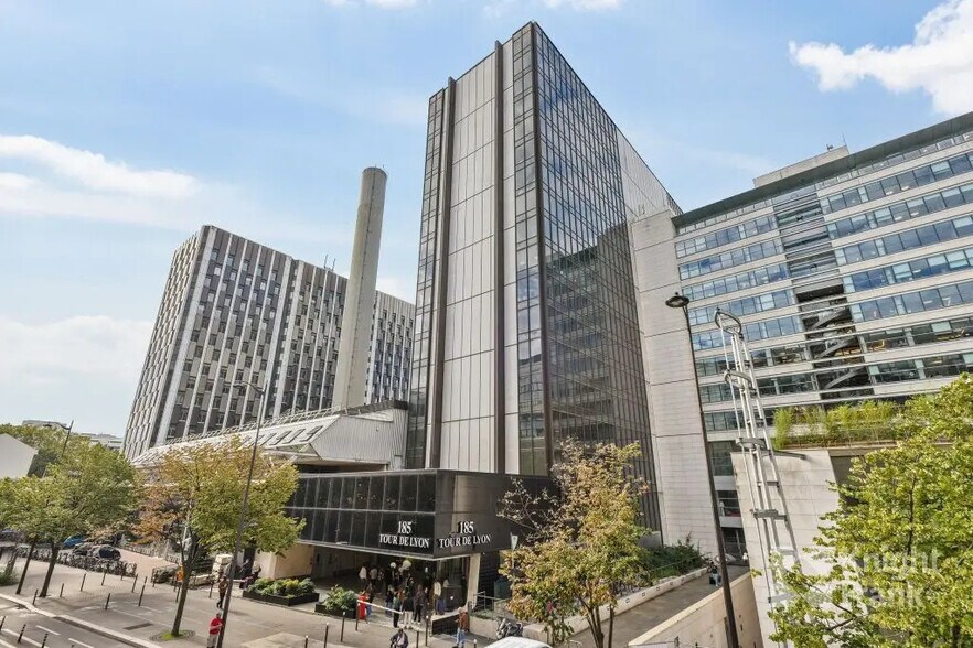 177-185 Rue De Bercy, Paris en alquiler - Foto del edificio - Imagen 1 de 11