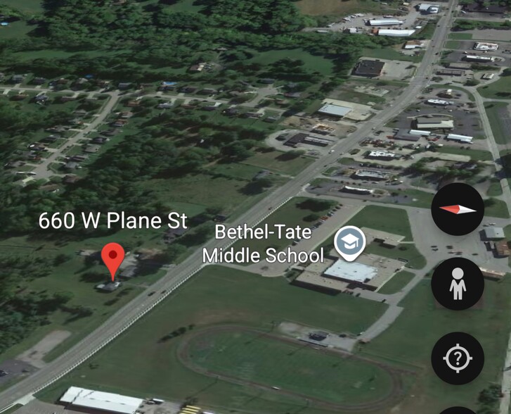 660 W Plane St, Bethel, OH en venta - Vista aérea - Imagen 1 de 3