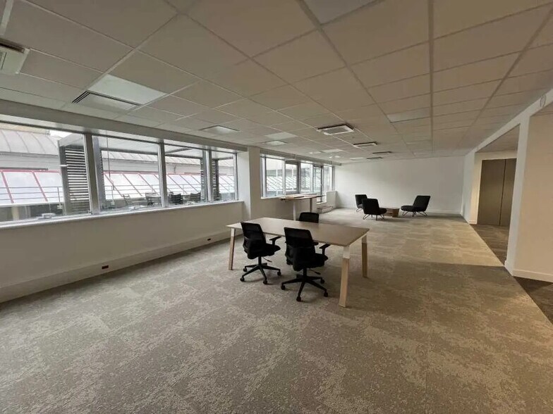 39 Rue Du Gouverneur Général Eboué, Issy-les-Moulineaux en venta - Foto del edificio - Imagen 3 de 13