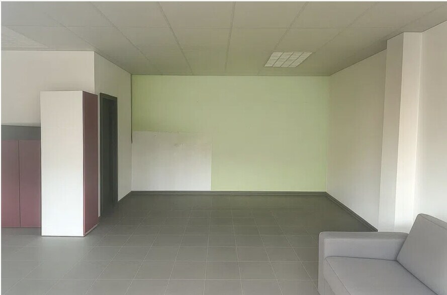 Local en Girona, Gerona en venta - Foto del edificio - Imagen 2 de 20