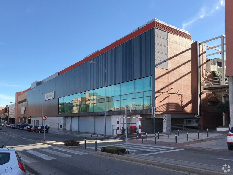 Avenida de España, 17, Alcobendas, Madrid en alquiler - Foto del edificio - Imagen 2 de 3